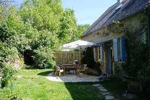 Les Champys Saint-Péreuse Exterior foto